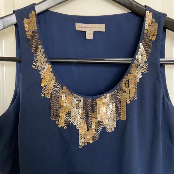 Banana Republic Sequin embroidered silk top - Picture 2 of 4